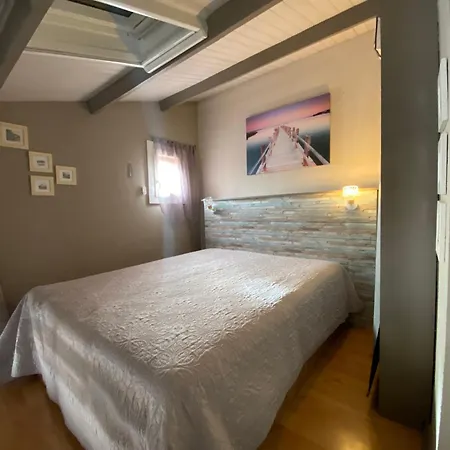 Port : Mezzanine Climatisé Avec Parking Privé, 4 Personnes - Fr-1-798-51 Appartement
